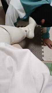 【平凡】胯下辱长靴舔骑马品尝内裤 JS231010